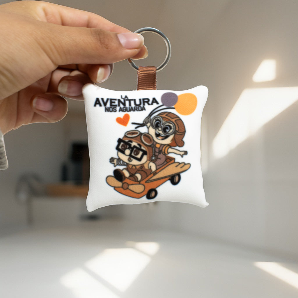 Llavero Almohadita "Aventura Up"